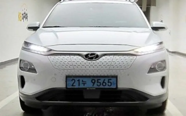 더뉴코나하이브리드 중고차 코나 일렉트릭 프리미엄 매물 사진 10 - 2020/08 69,778km